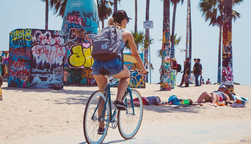 Majorque : des faux panneaux invitent les touristes anglophones à s'éloigner des plages